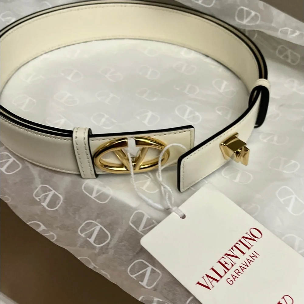 Valentino Garavani
The Bold Edition VLogo belt - Picture 8 of 12